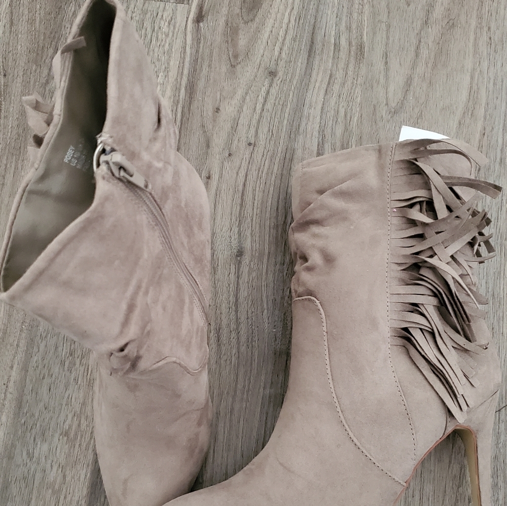 Never Worn! 3" Faux Suede Heeled Boot